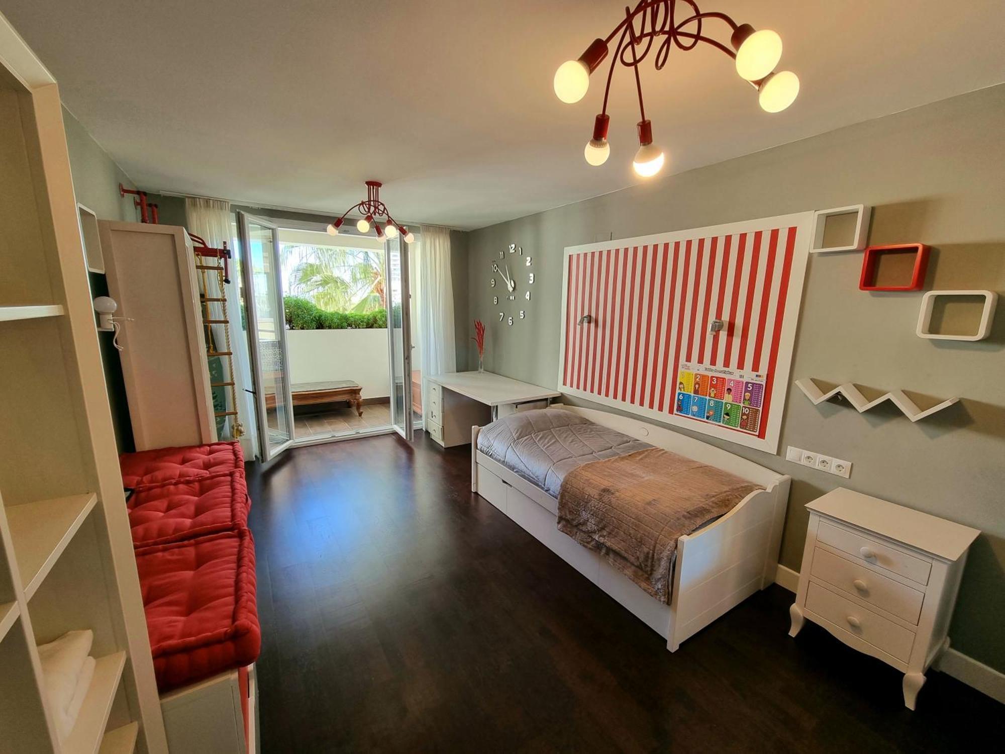 Lejlighed Luxury 2 Bedrooms In La Carihuela 20 Meters In From Of Torremolinos
